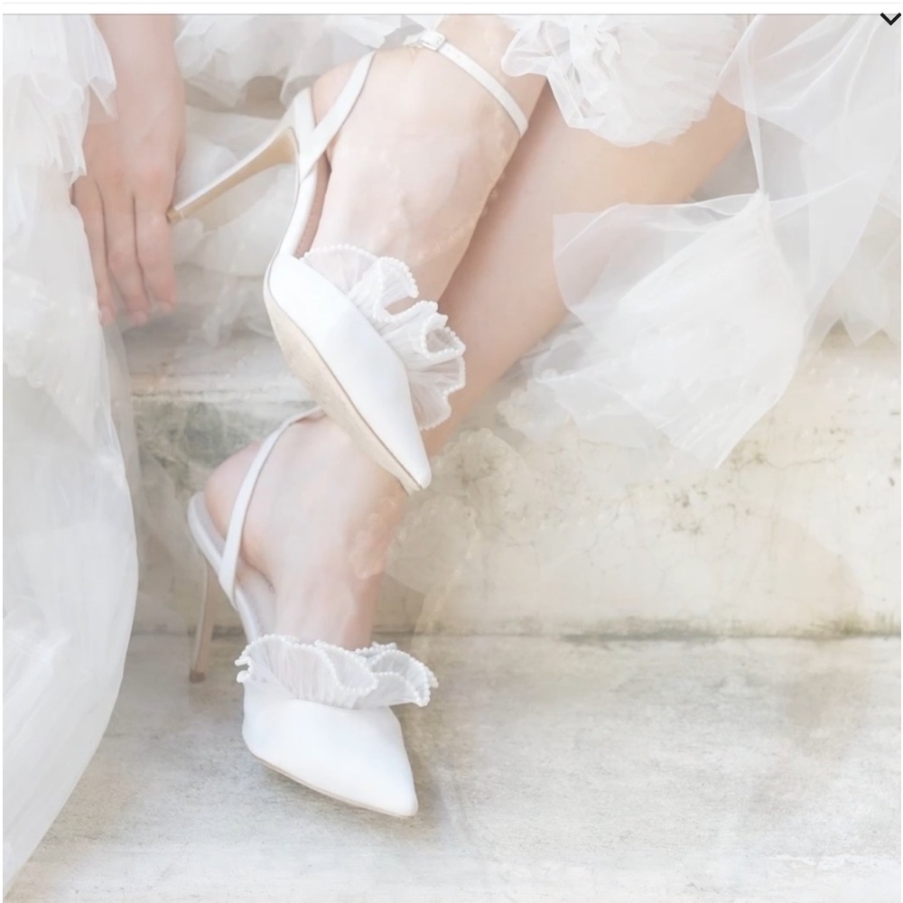BLAIRE
Bella Belle USA Ivory Pearl Trimmed Ruffle Heels with Ankle Strap